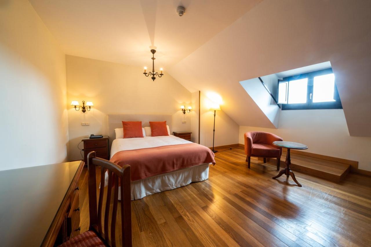 La Posada De Pradorey Ventosilla ภายนอก รูปภาพ