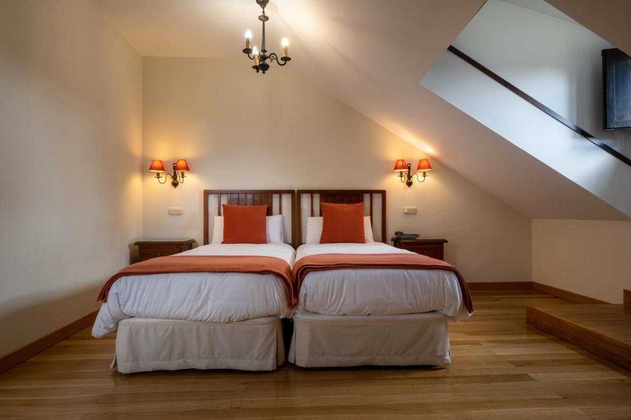 La Posada De Pradorey Ventosilla ภายนอก รูปภาพ