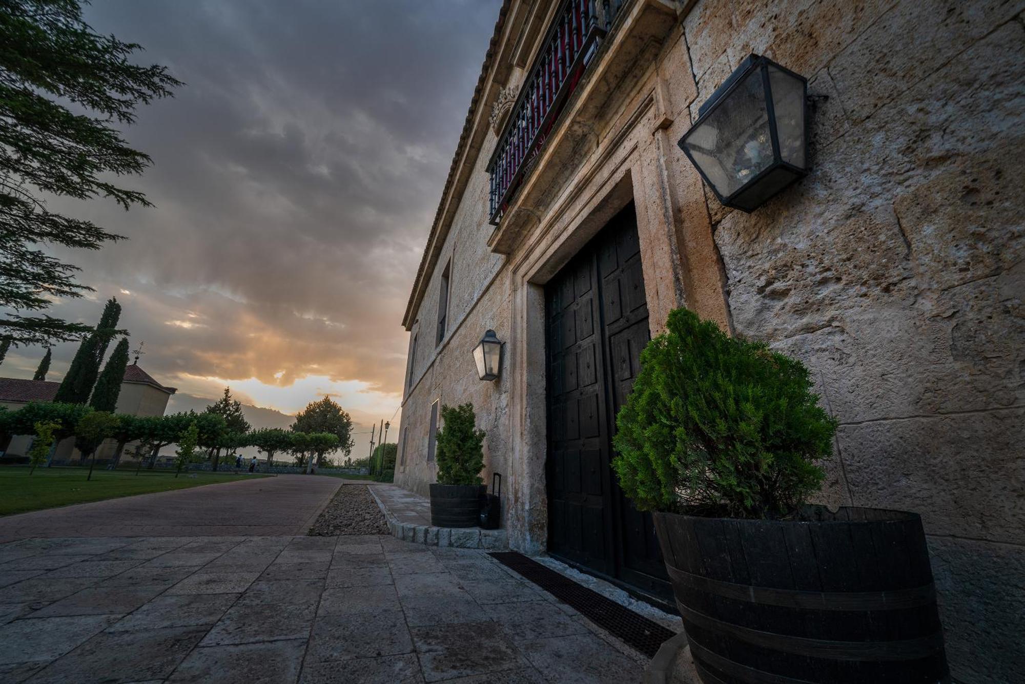 La Posada De Pradorey Ventosilla ภายนอก รูปภาพ